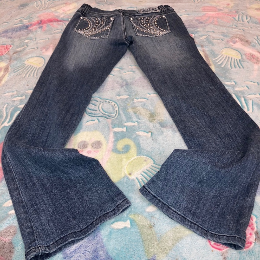 Grace in LA Jeans​